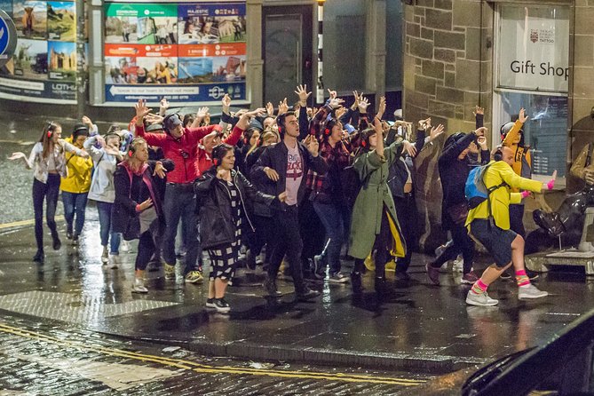 Silent Disco Adventure Tour - Starting at The Piper’s Rest in Hunter Square