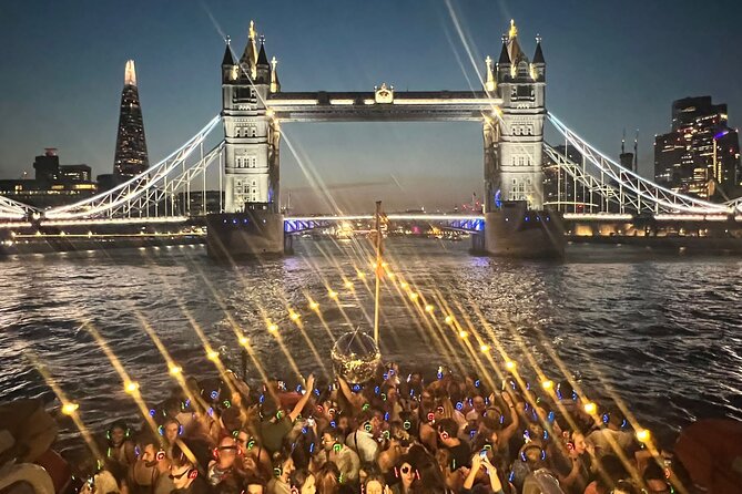 Silent Disco London Thames Boat Party - Drinks, toilets, and the practical side of partying
