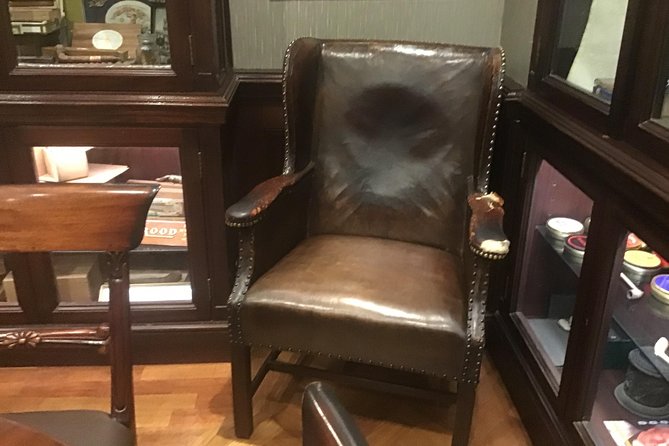 Sir Winston Churchill Private Walking Tour & War Rooms - Whitehall’s generals, shelters, and political power