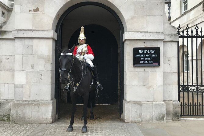 Skip the Line Tower of London & Westminster Tour and River Cruise - Horse Guards Parade and Trafalgar Square
