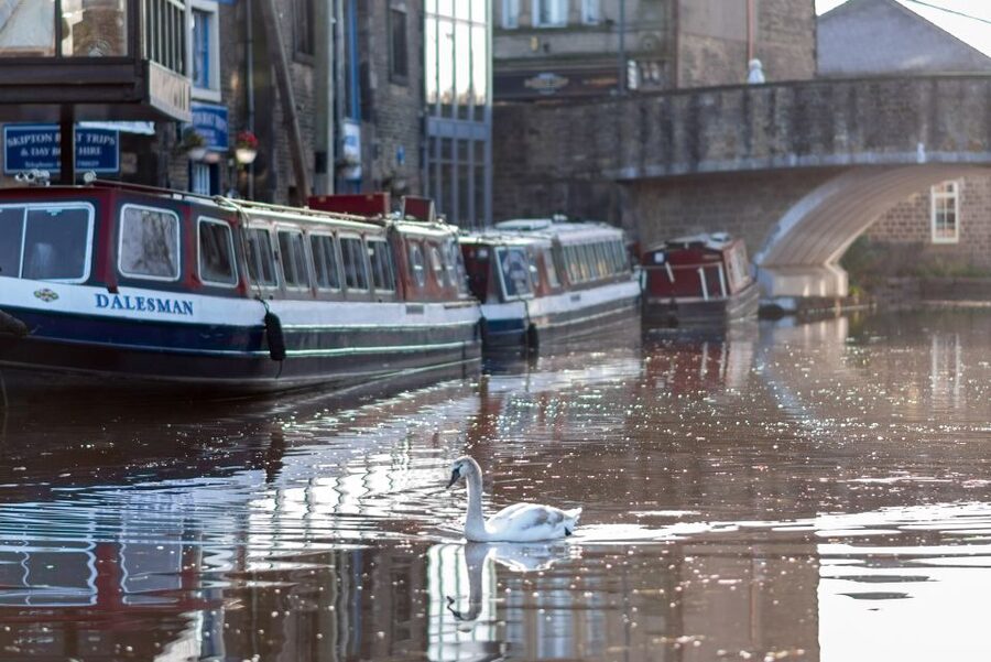 Skipton: 1-Hour Canal Cruise - Boarding the boat in Skipton