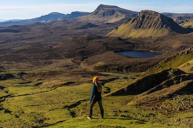 Skye Explorer Hiking Day Tour - Eilean Donan Castle: ten minutes for the classic view