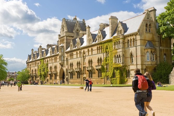 Small Group Cotswolds Villages, Stratford and Oxford Day Tour from London - Comfort, walking, and the long-day reality