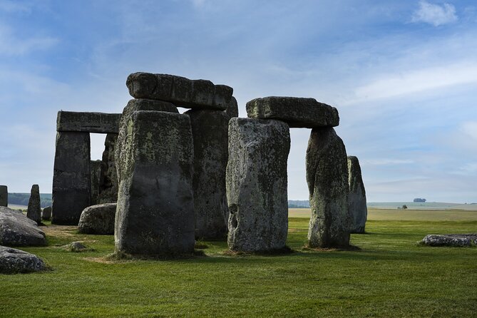 Small-Group Day Trip to Stonehenge, Bath and Windsor from London - Three major sights packed into 11 hours