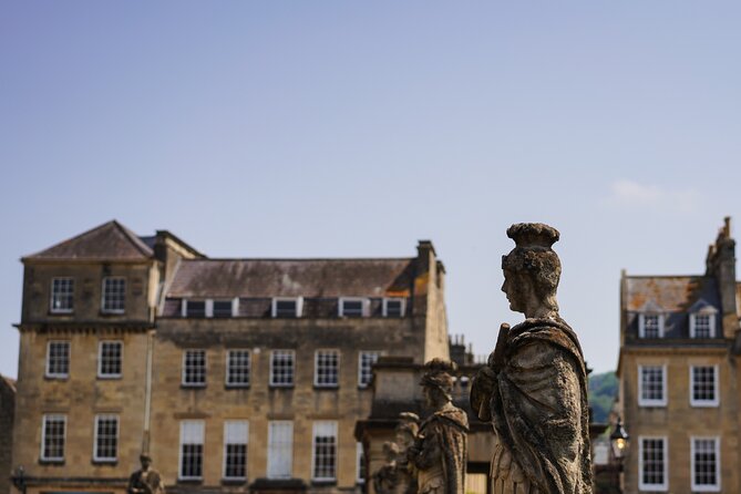 Small-Group Day Trip to Stonehenge, Bath and Windsor from London - Meeting point, return time, and practical planning
