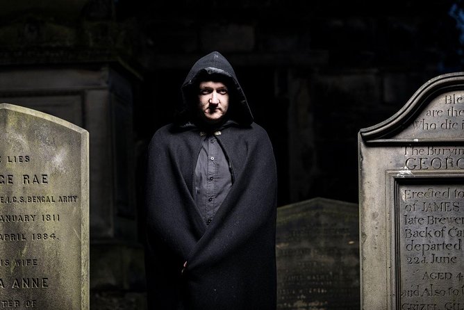 Small Group Edinburgh Underground Vaults & Graveyard Ghost Tour - Who should book this tour?