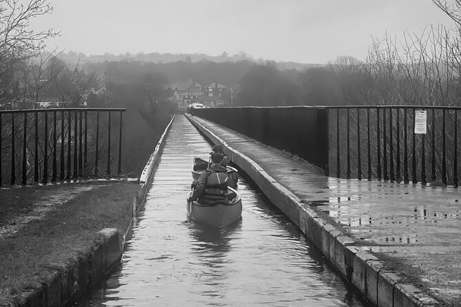 Small Group Pontcysyllte Aqueduct Canoe Trip - Why Pontcysyllte Aqueduct is worth seeing from a canoe