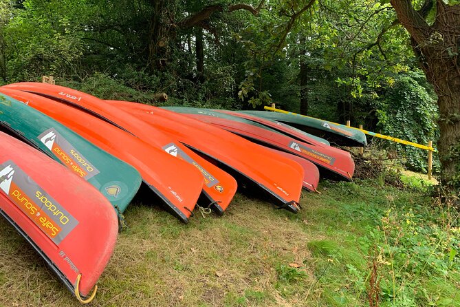 Small Group Pontcysyllte Aqueduct Canoe Trip - The canal warm-up and paddling lesson