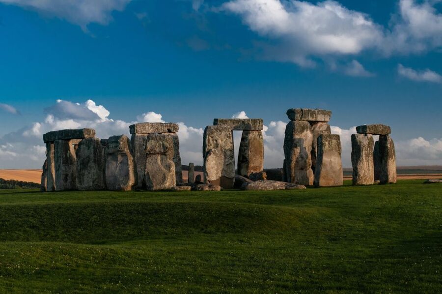 Southampton: Cruise Transfer to London via Stonehenge - Meeting your driver at Southampton