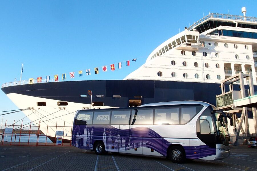 Southampton Port: London via Salisbury, Stonehenge & Windsor - Why this Southampton transfer makes sense