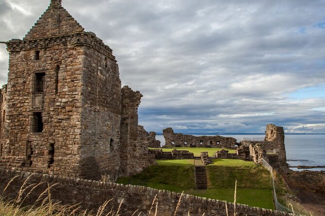 St Andrews, Fife Coast Walk & Historic Abbey Tour from Edinburgh - The Lady’s Tower coastal walk