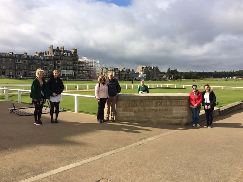 St Andrews: Top Sights Guided Walking Tour - The Old Course and the Royal & Ancient Golf Club