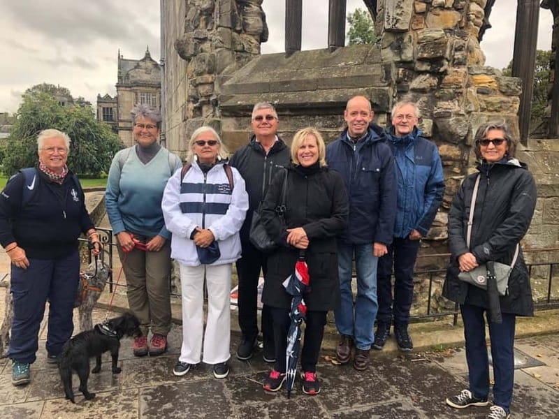 St Andrews: Top Sights Guided Walking Tour - Hamish McHamish, the Town Hall, and local character