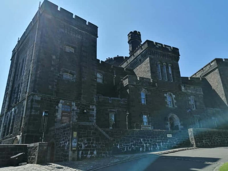 Stirling: Daily Guided Walking Tour (11am & 2pm) - Five reasons this Stirling walk is worth your time