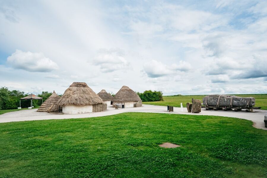 Stonehenge Admission Ticket - Weather, comfort, and accessibility