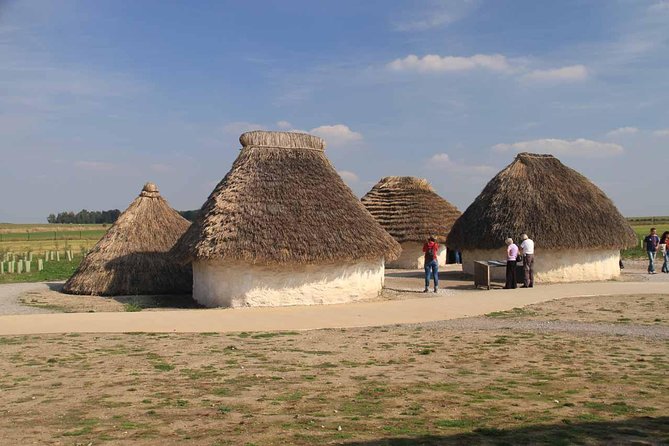 Stonehenge and Bath Tour from Oxford - Guides, transport, and the small-group feel