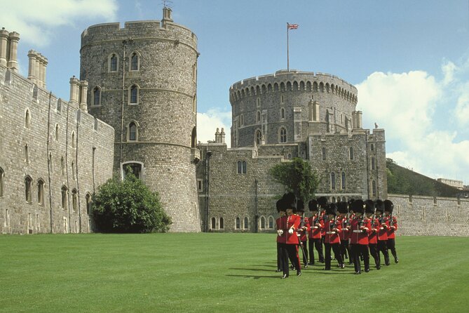 Stonehenge and Windsor from London - Who should book this day out?