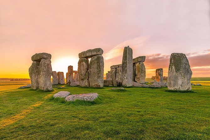 Stonehenge, Avebury & the Cotswolds from Bath (Small group) - Key details before you book