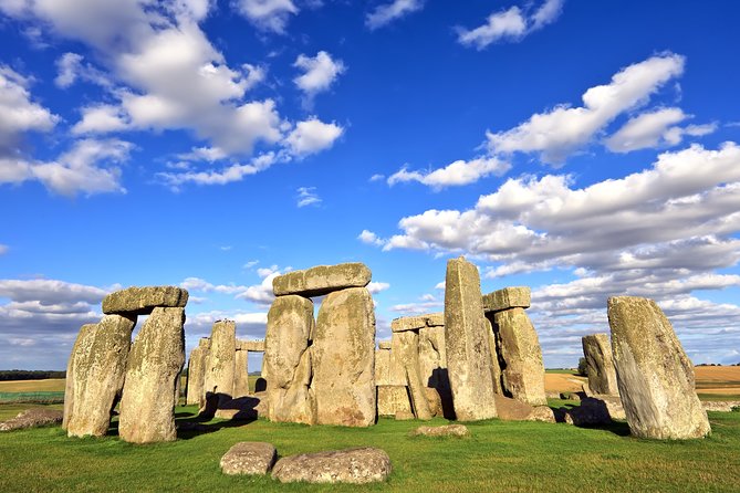 Stonehenge & Bath Private Car Tour from London - Stonehenge, from Neolithic homes to giant stones