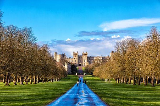 Stonehenge Inner Circle Access Day Trip from London Including Windsor - Practical advice before you book