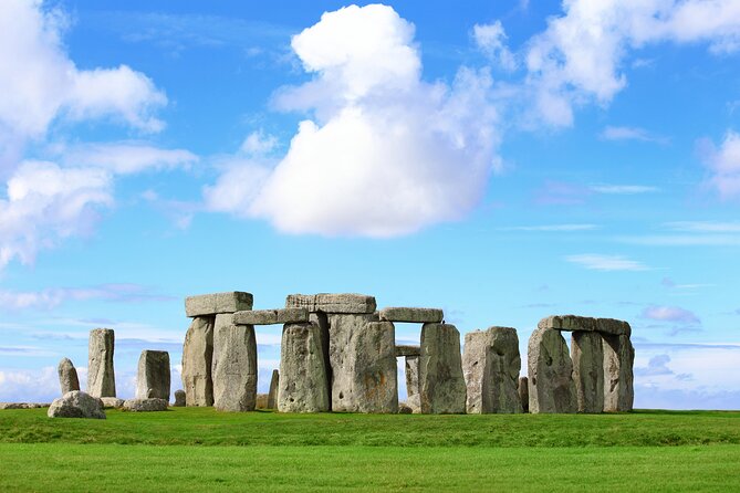 Stonehenge Inner Circle Tour - The coach ride from London