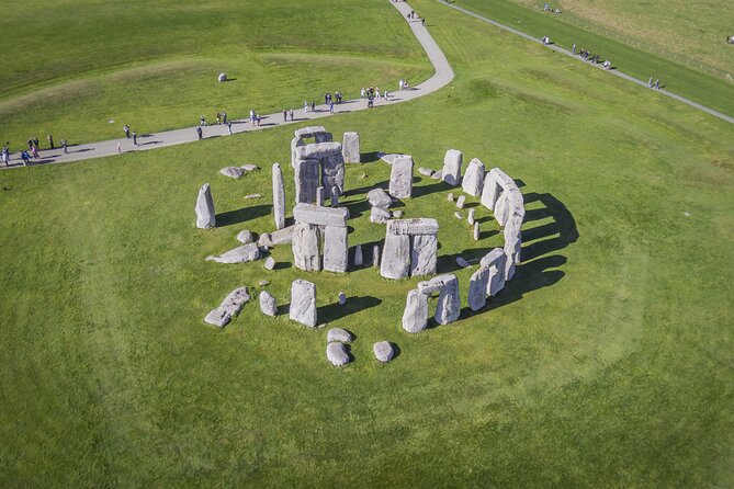 Stonehenge Inner Circle Tour - Group size and the feel of the day