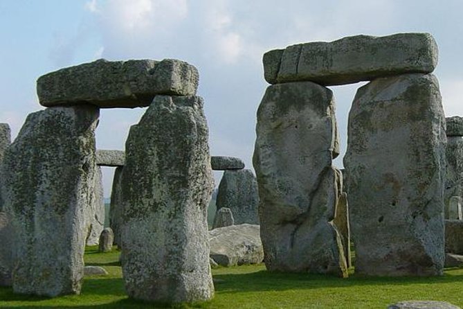 Stonehenge Shuttle Bus from London with Optional Fish & Chips - Is $80.89 good value?
