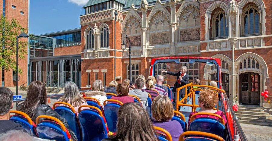 Stratford-upon-Avon:City Sightseeing Hop-On Hop-Off Bus Tour - Key points to know before you ride