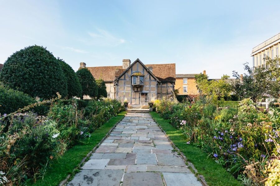 Stratford-upon-Avon: Shakespeare's Birthplace Ticket - Practical details that affect your visit
