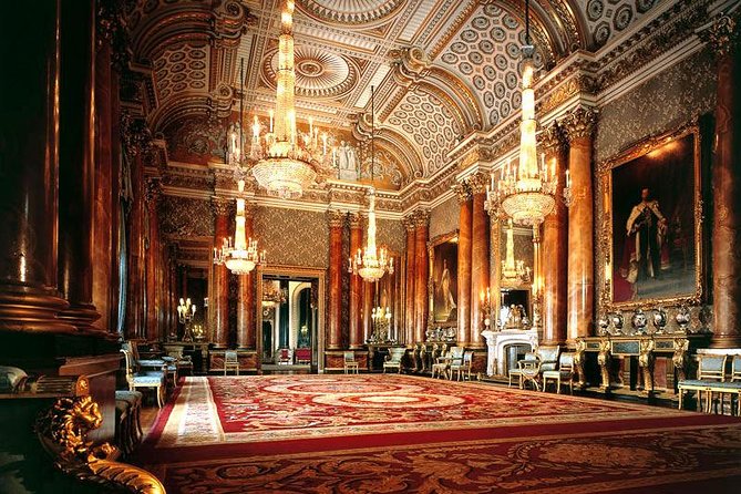 Summer Special: Buckingham Palace & Windsor Castle Tour - Timing, crowds, and physical demands