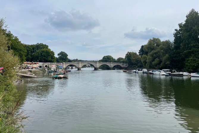 Ted Lasso Tour of Richmond - Richmond Green and the first filming locations