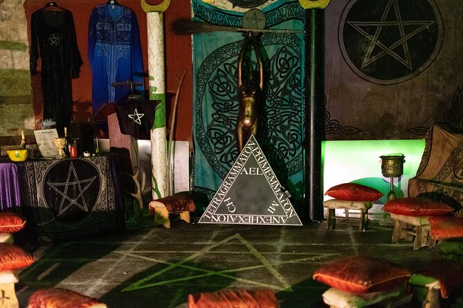 Terror Walking Tour in Edinburgh - From Lawnmarket into Edinburgh’s darker past