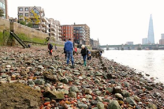 Thames Beachcombing - Key points to know before you book