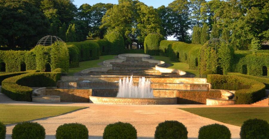The Alnwick Garden: Entry Ticket - The formal gardens and Rose Garden