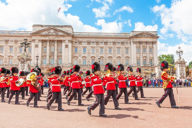 The Changing of the Guard Tour and Buckingham Palace - Why the $24.95 price can make sense