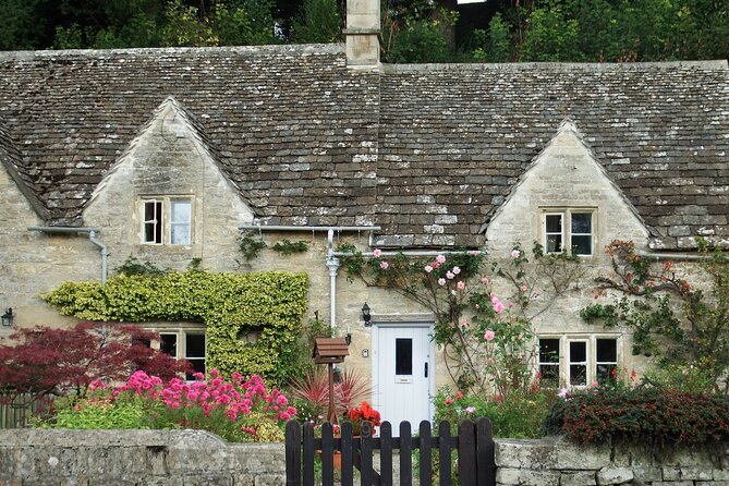 The Cotswolds Tour From Bath (Small group) - Castle Combe: 40 minutes of quiet stone cottages