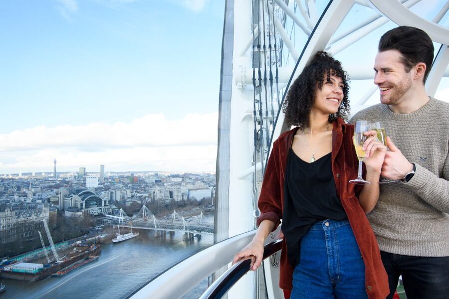 The London Eye Champagne Experience - Finding the VIP Desk at County Hall