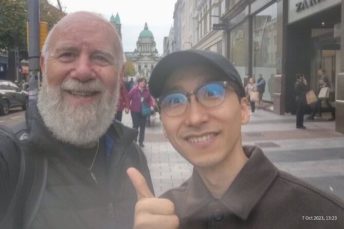 The Real Story of Belfast walking tour with a local guide - Why this Belfast walk works so well