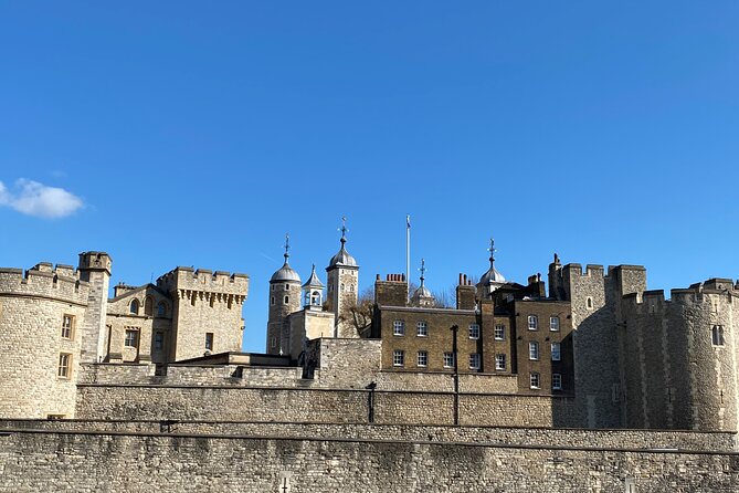 The Tower of London - Small Group Tour with a Local Expert - The Beefeaters and life inside the Tower