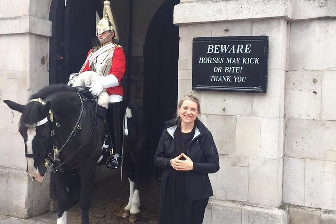 The Ultimate 6-hour Private Tour of London in an Iconic Black Cab - Changing of the Guard needs careful timing