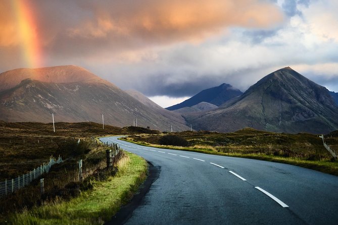 The Ultimate Isle of Skye Day Tour from Inverness - The return route adds Highland history