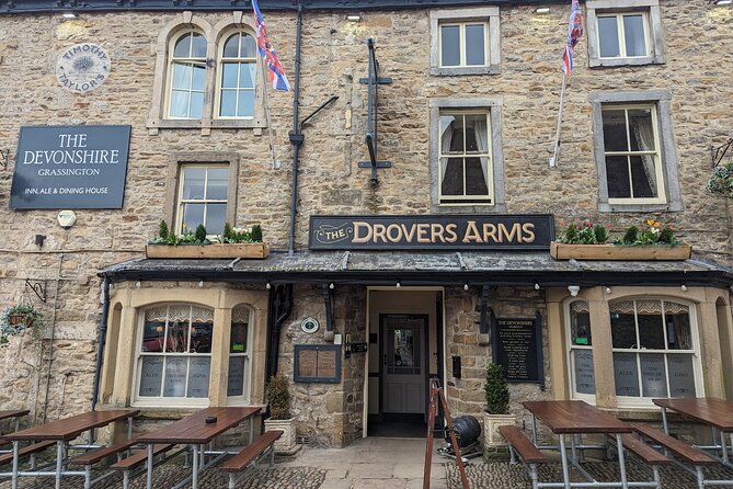 The Yorkshire Dales of All Creatures Great & Small - Thirsk and the World of James Herriot