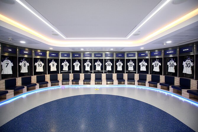 Tottenham Hotspur Stadium Tour - Pitch side, tunnel, and the manager’s chair
