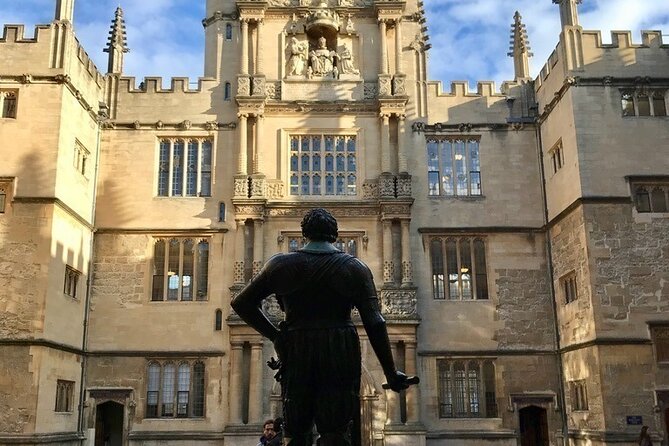Tours of Oxford private walking tours for the Discerning Traveler - Why a private Oxford walk can be worth the price