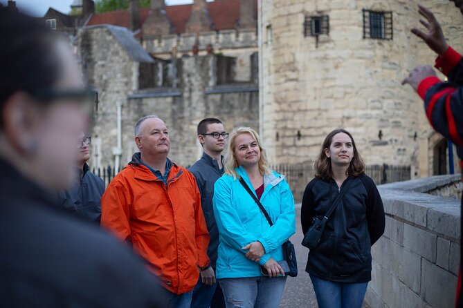 Tower of London After Hours Tour with Beefeater & Keys Ceremony - The cold-weather reality of an outdoor tour