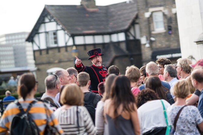 Tower of London and Crown Jewels Exhibition Ticket - How long should you stay?
