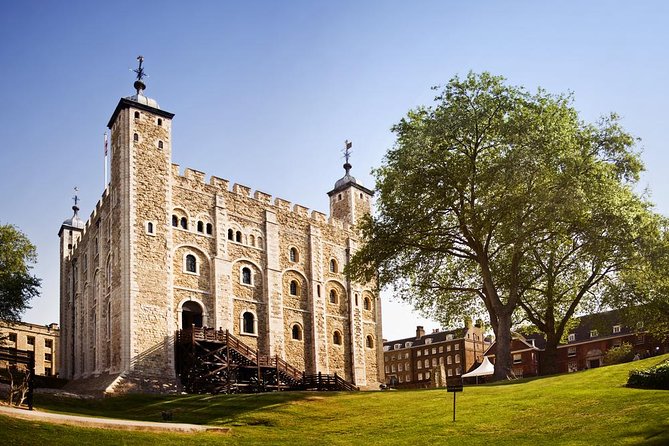 Tower of London with London Hop-On Hop-Off Tour and River Cruise - How the three-part package works