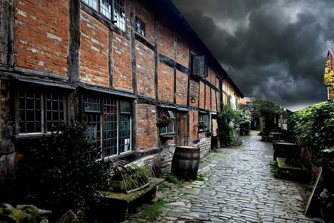 Tudor World Ghost Tour by Lantern light inside the building - Key points before you book