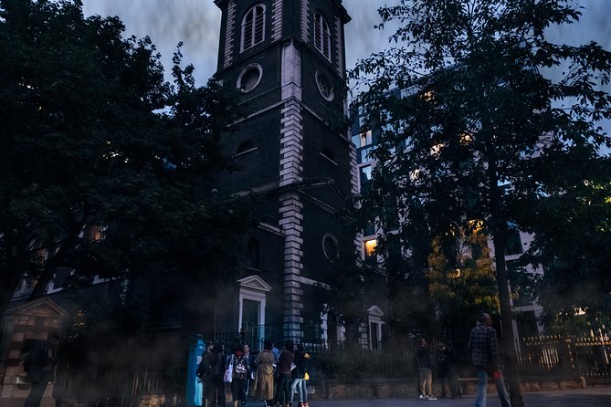 Ultimate Jack the Ripper : Guided Tour of London - Walking Whitechapel with the story in front of you