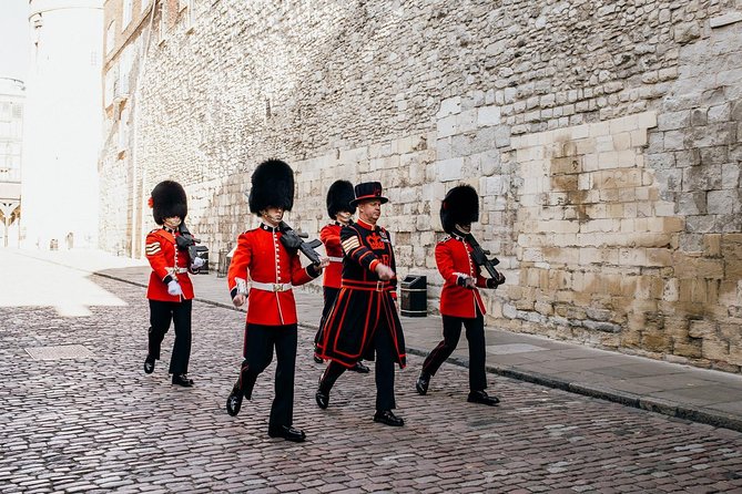 VIP Early Access Opening Ceremony Tower of London & River Cruise - Walking the walls and Edward I’s rooms